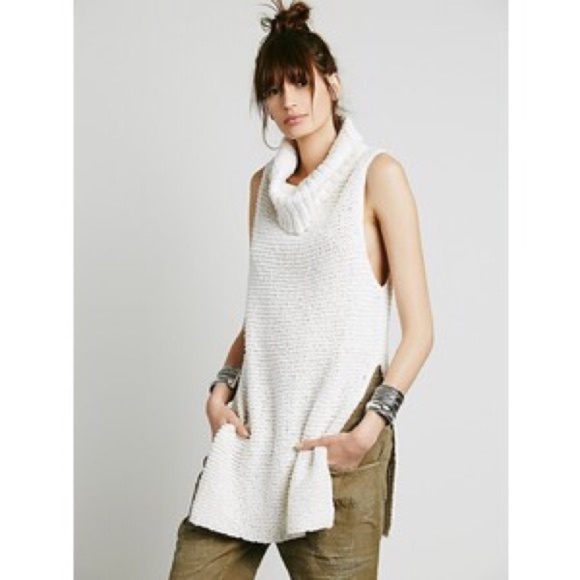 Free People Sweaters - Free People Ivory Knit Tunic Turtleneck Tank